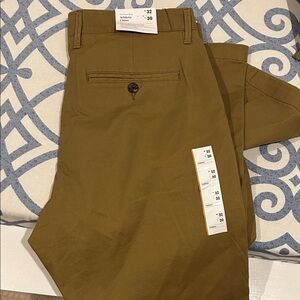 NWT Men's Goodfellow Dark Khaki pants